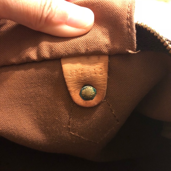 SOLD SOLD Authentic Louis Vuitton Speedy 35 - Picture 5 of 8